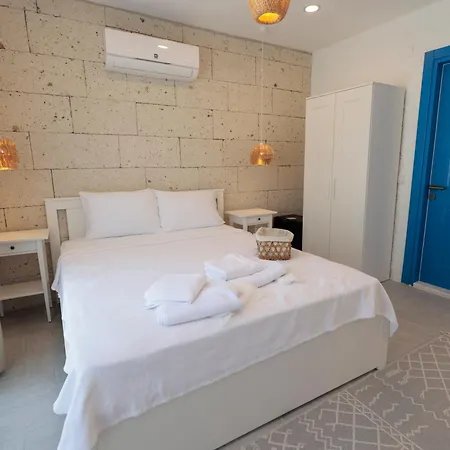 Ref Alacati Отель