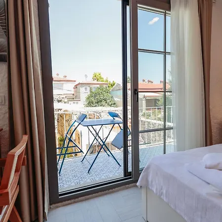 Ref Alacati Отель *